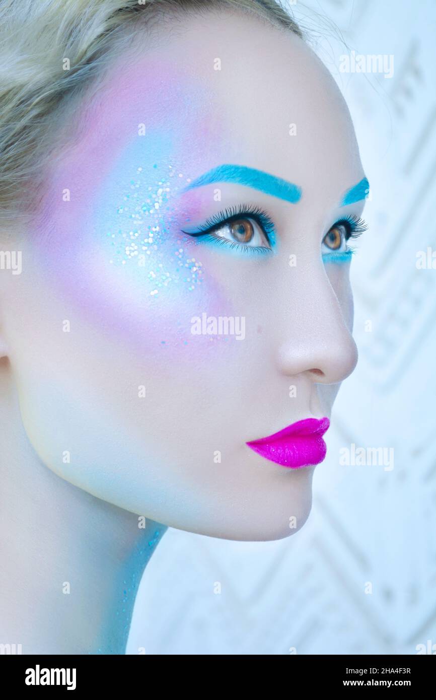 Fantasy Meerjungfrau blau glitzernden Make-up Stockfoto