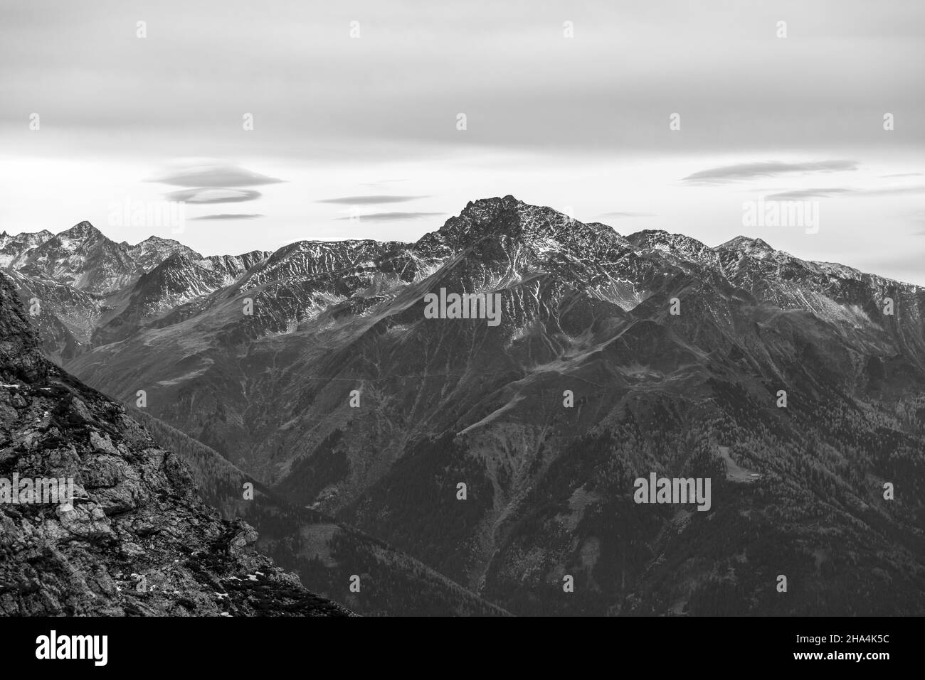 Blick von der seefelder spitze auf die alpen,seefeld,tirol,österreich Stockfoto