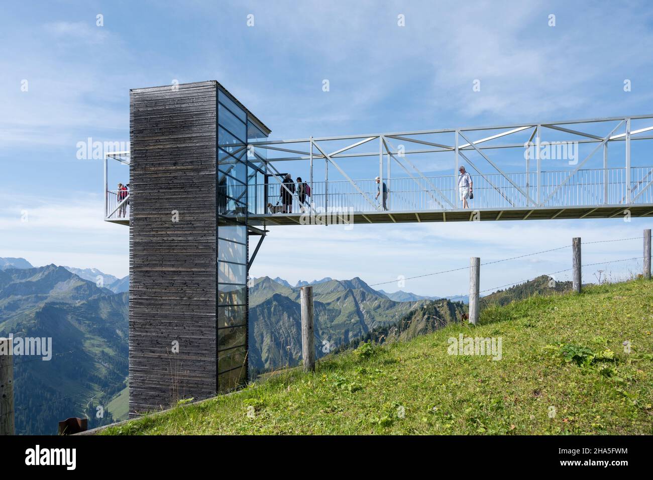 österreich,kleinwalsertal,der Skywalk auf dem Wallmendinger Horn. Stockfoto