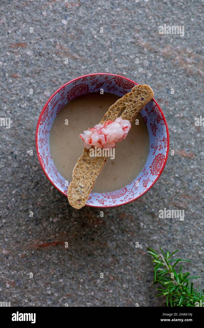 italien,trentino-Südtirol,altadige,Südtirol,Bezirksgemeinde burggrafenamt,meran,burgstall,evelin frank,vinum-Hotel muchele,Schwarzbrotsuppengarntartare Stockfoto