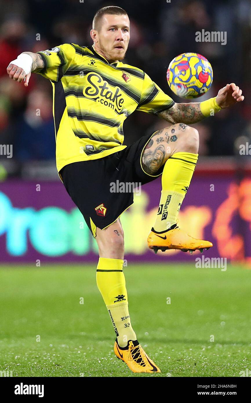 London, England, 10th. Dezember 2021. Juraj Kucka vom Watford FC kontrolliert den Ball während des Premier League-Spiels im Brentford Community Stadium, London. Bildnachweis sollte lauten: Jacques Feeney / Sportimage Kredit: Sportimage/Alamy Live News Stockfoto