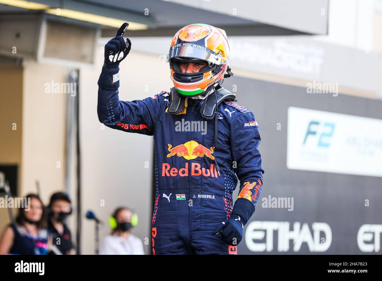 Daruvala Johan (ind), Carlin, Dallara F2, Portrait Sieg Sprint Rennen 1 während der 8th Runde der 2021 FIA Formel 2 Meisterschaft vom 10. Bis 12. Dezember 2021 auf dem Yas Marina Circuit, in Yas Island, Abu Dhabi - Foto: Antonin Vincent/DPPI/LiveMedia Stockfoto