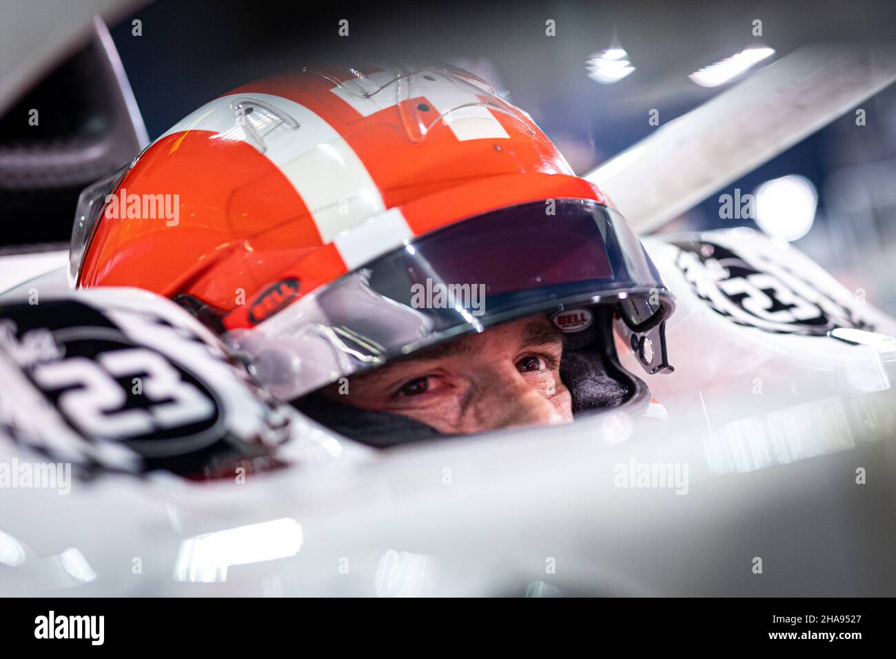 Boschung Ralph (Ski), Campos Racing, Dallara F2, Portrait während des Laufs 8th der FIA Formel 2 Meisterschaft 2021 vom 10. Bis 12. Dezember 2021 auf dem Yas Marina Circuit, in Yas Island, Abu Dhabi - Foto: Sebastian Rozendaal/DPPI/LiveMedia Stockfoto