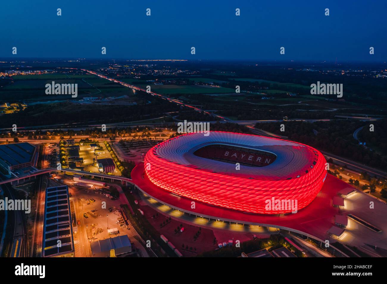 Allianz Arena - weltbekanntes Stadion des FC Bayern München. Oktober 2020 - München, Deutschland. Stockfoto