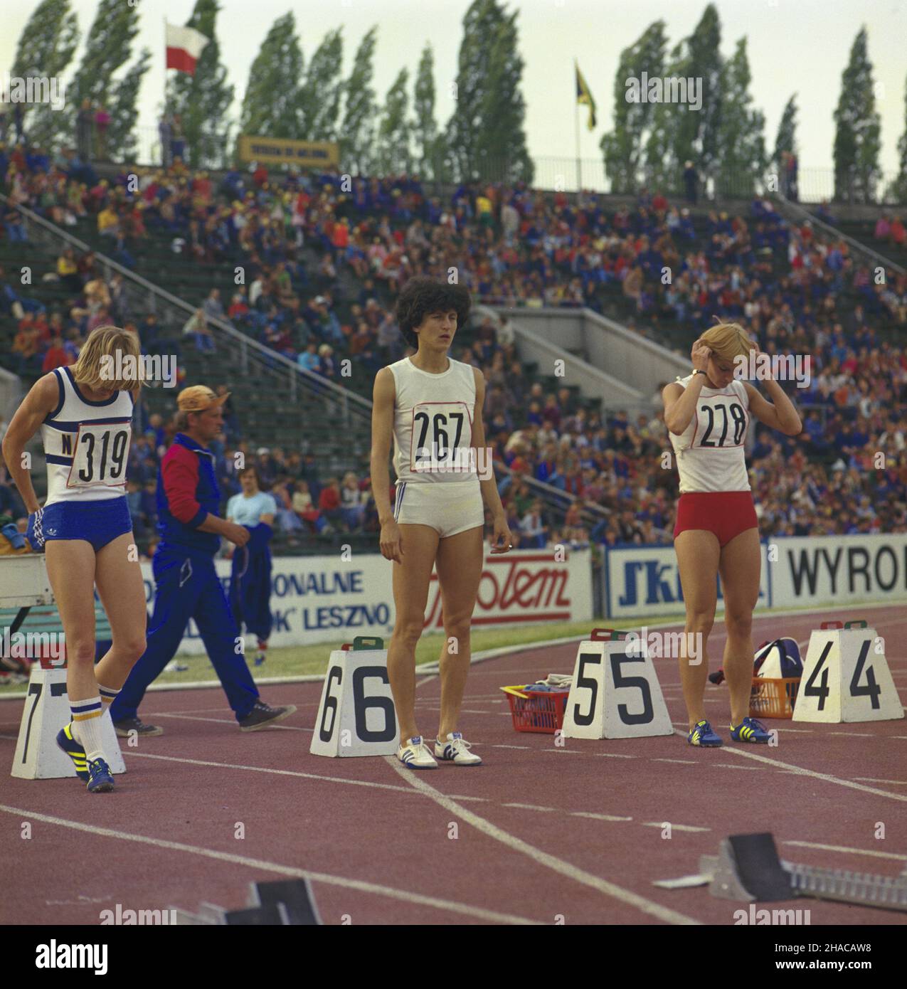 Warszawa 06,1978. Miêdzynarodowy Memoria³ Janusza Kusociñskiego. NZ. m.in. Biegaczka Gras¿yna Rasztyn (C). js PAP/Leszek £o¿yñski Dok³adny dzieñ wydarzenia nieustalony. Warschau, Juni 1978. Das Janusz Kusicinski International Memorial. Im Bild: sprinterin Grazyna Rasztyn (C). js PAP/Leszek Lozynski Veranstaltungstag unbekannt Stockfoto