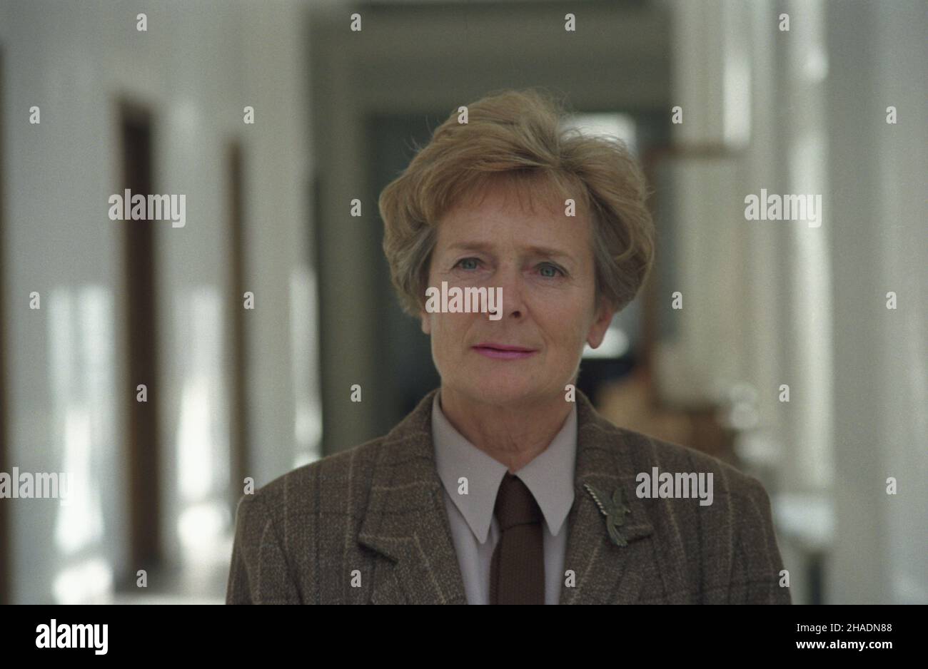 Warszawa 11,1993. Wicemarsza³ek Sejmu RP Olga Krzy¿anowska (Unia Demokratyczna). wb PAP/Jan Morek Dok³adny dzieñ wydarzenia nieustalony. Warschau, November 1993. Stellvertretende Sejm-Sprecherin Olga Krzyzanowska (Demokratische Union). wb PAP/Jan Morek Veranstaltungstag unbekannt Stockfoto