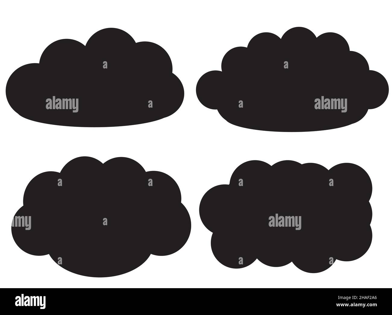 Schwarze Wolkenvektorsymbole auf weißem Hintergrund isoliert, Wolkenformen Vektordarstellung gesetzt. Wettervorhersage, flauschige Wolken Zeichnung Stock Vektor
