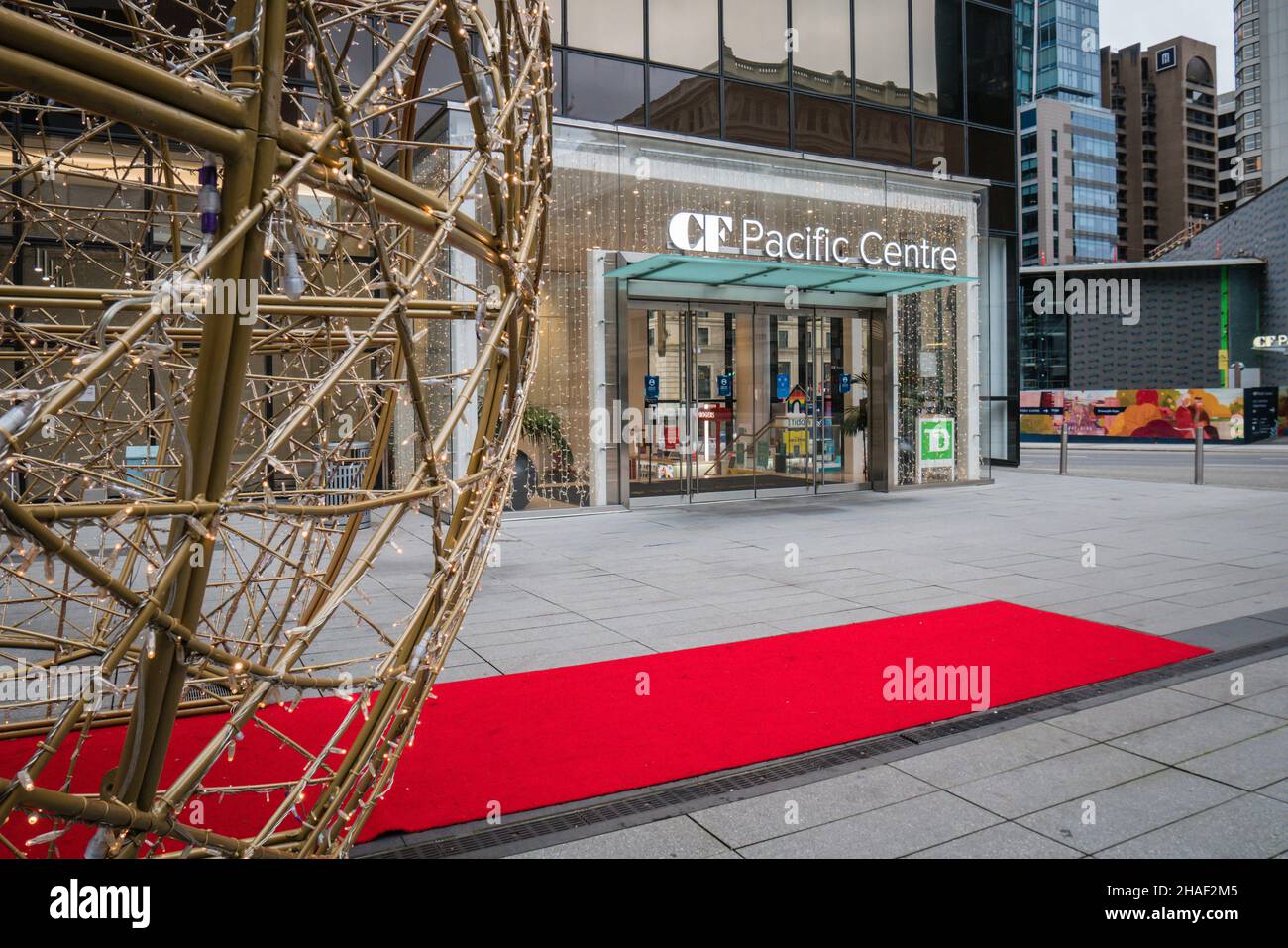 Pacific Centre ist ein Einkaufszentrum im Zentrum von Vancouver, British Columbia, Kanada, und wird von Cadillac Fairview verwaltet. Stockfoto