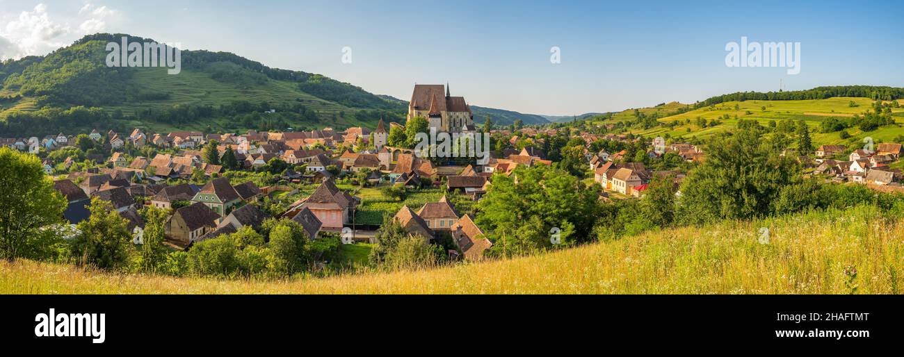 Panorama des Dorfes Biertan in Siebenbürgen, Rumänien, Europa Stockfoto