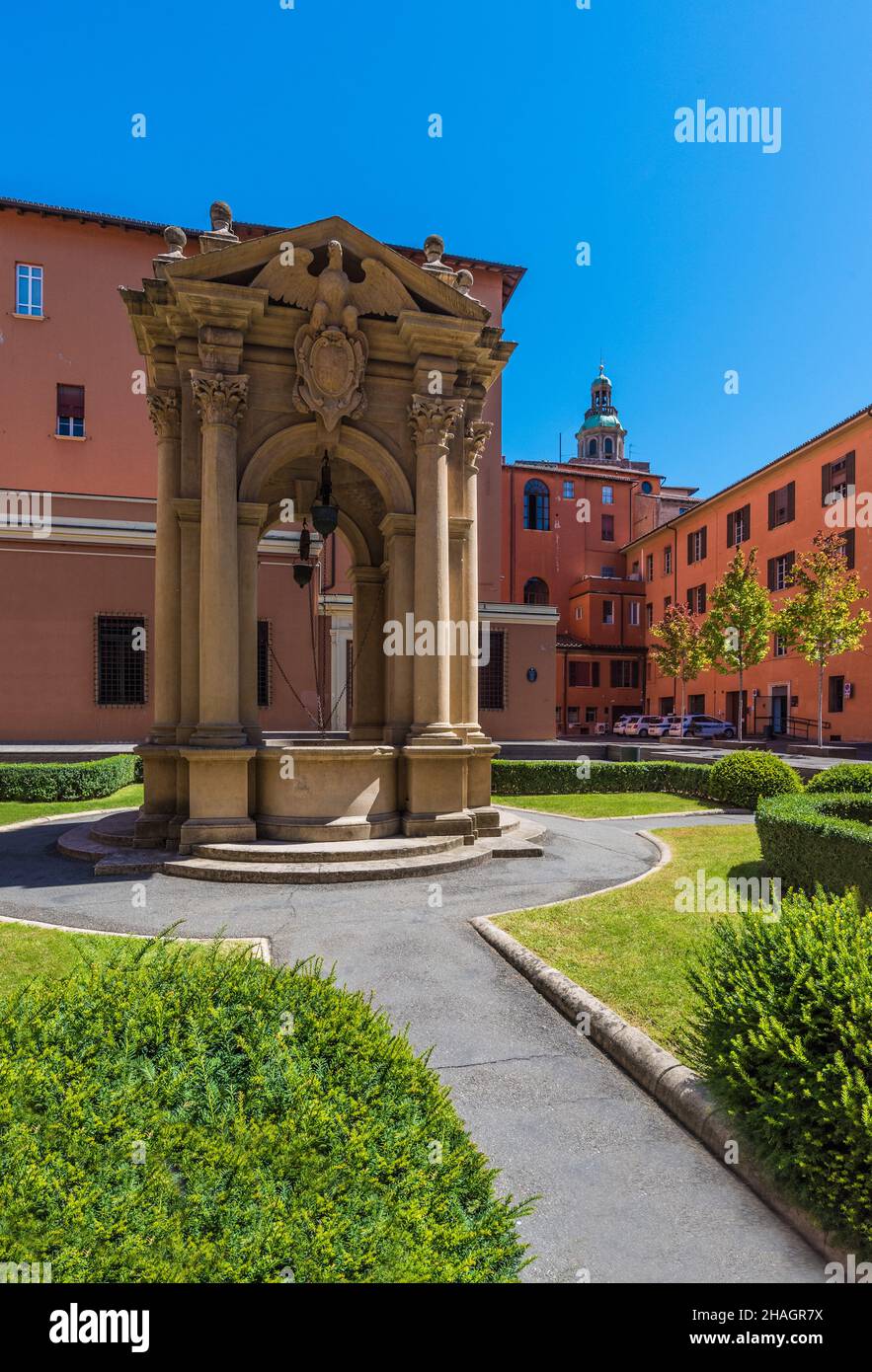Bologna (Italien) - Ein Blick auf das historische Zentrum von Bologna, die Stadt der Veranden und die Hauptstadt der Region Emilia-Romagna, Norditalien Stockfoto