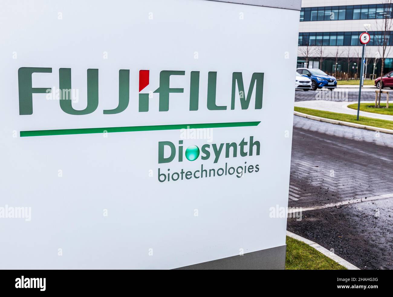 Der von Novavax angekündigte neue Coronavirus-Impfstoff wird im Fujifilm Diosynth Biotechnologies-Werk in Billingham, England, Großbritannien, hergestellt Stockfoto