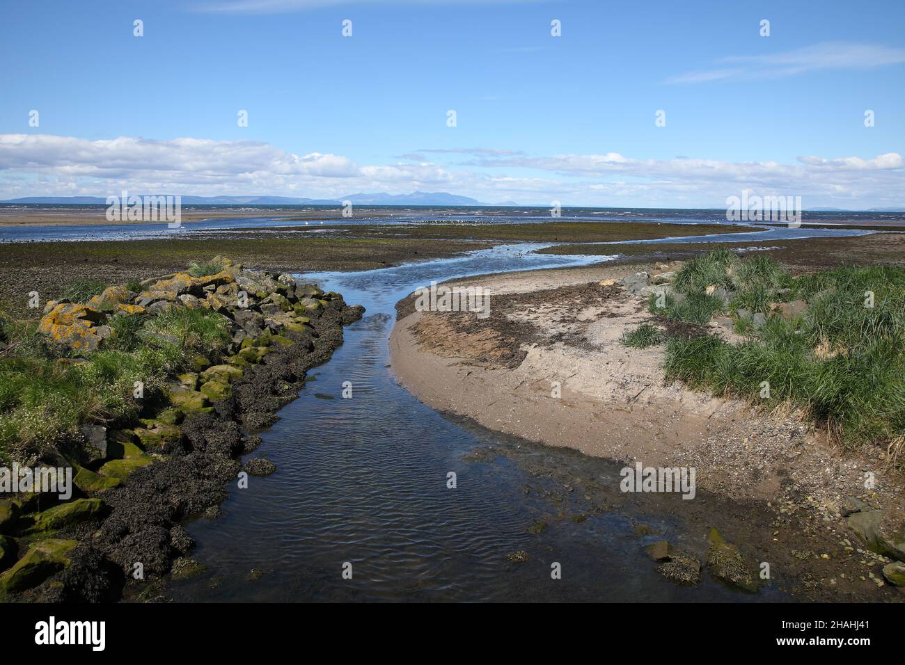Blick von Ayr nach Westen über den Firth of Clyde in Richtung Isle of Arran Stockfoto