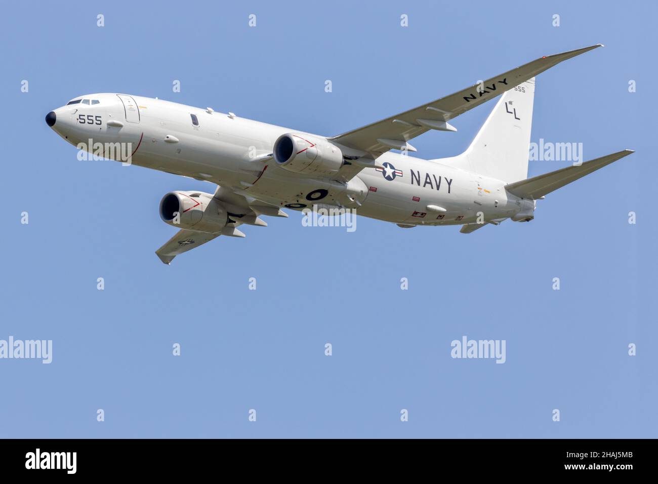 Eine US Navy P-8A Poseidon (737-8FV), die 2021 auf der Airshow London SkyDrive in London, Ontario, Kanada, auftrat. Stockfoto