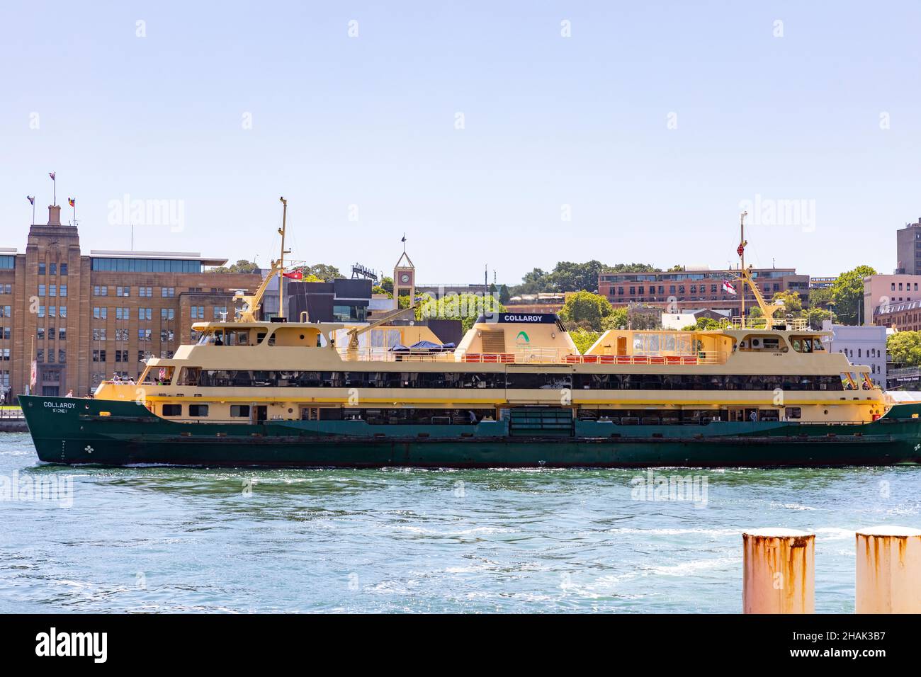 Sydney Süßwasserfähre die MV Collaroy nähert sich dem Fährhafen Circular Quay an, die Süßwasserfähre verkehren auf der Fährstrecke Manly nach Circular Quay Stockfoto