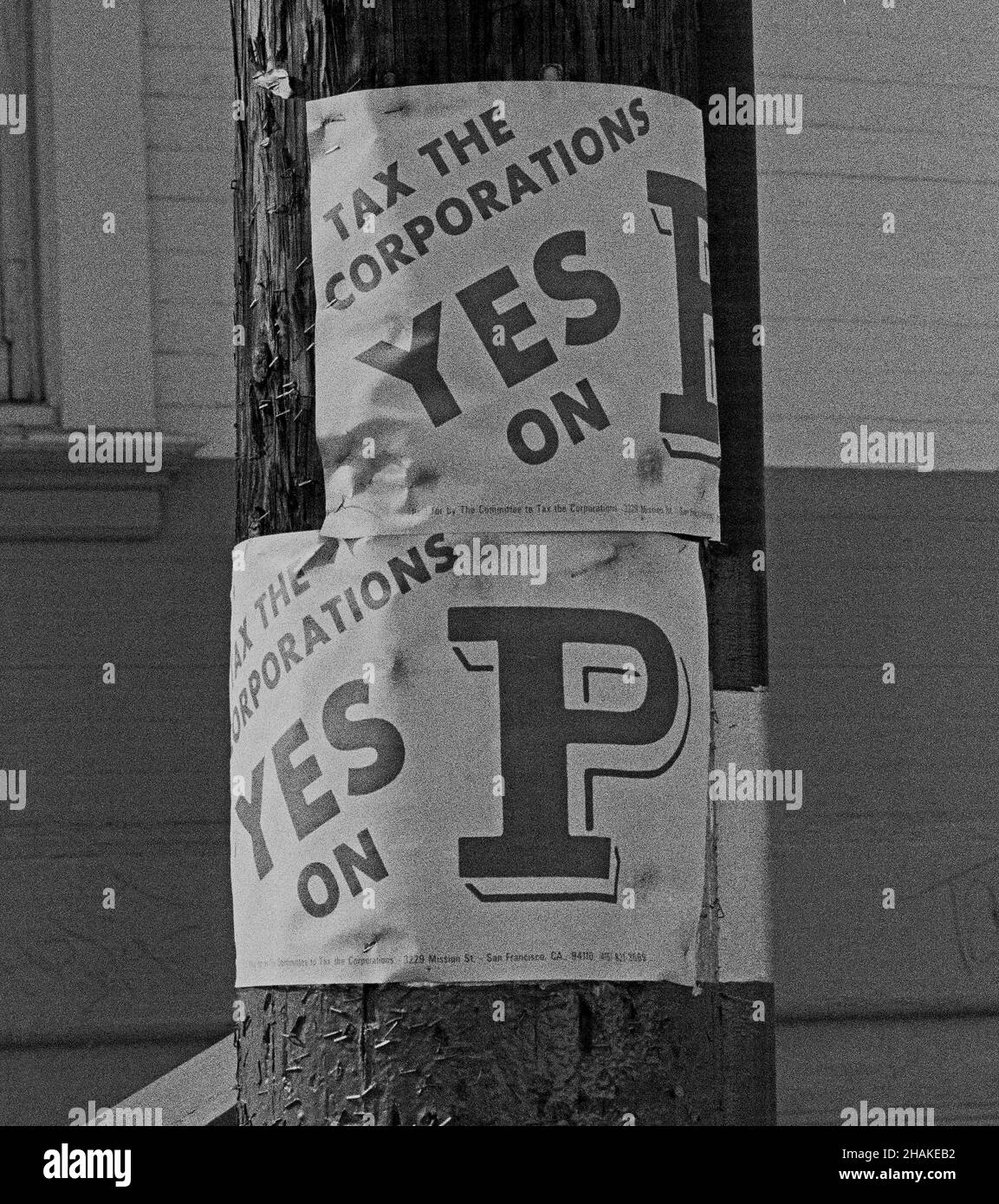 Steuern Sie die Unternehmen, ja auf P-Poster auf Telefonmast in San Francisco, Kalifornien, Stockfoto
