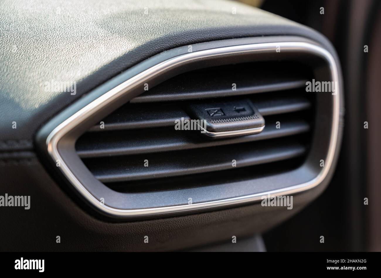 Klimaanlage für Autos. Der Luftstrom im Fahrzeug. Stockfoto