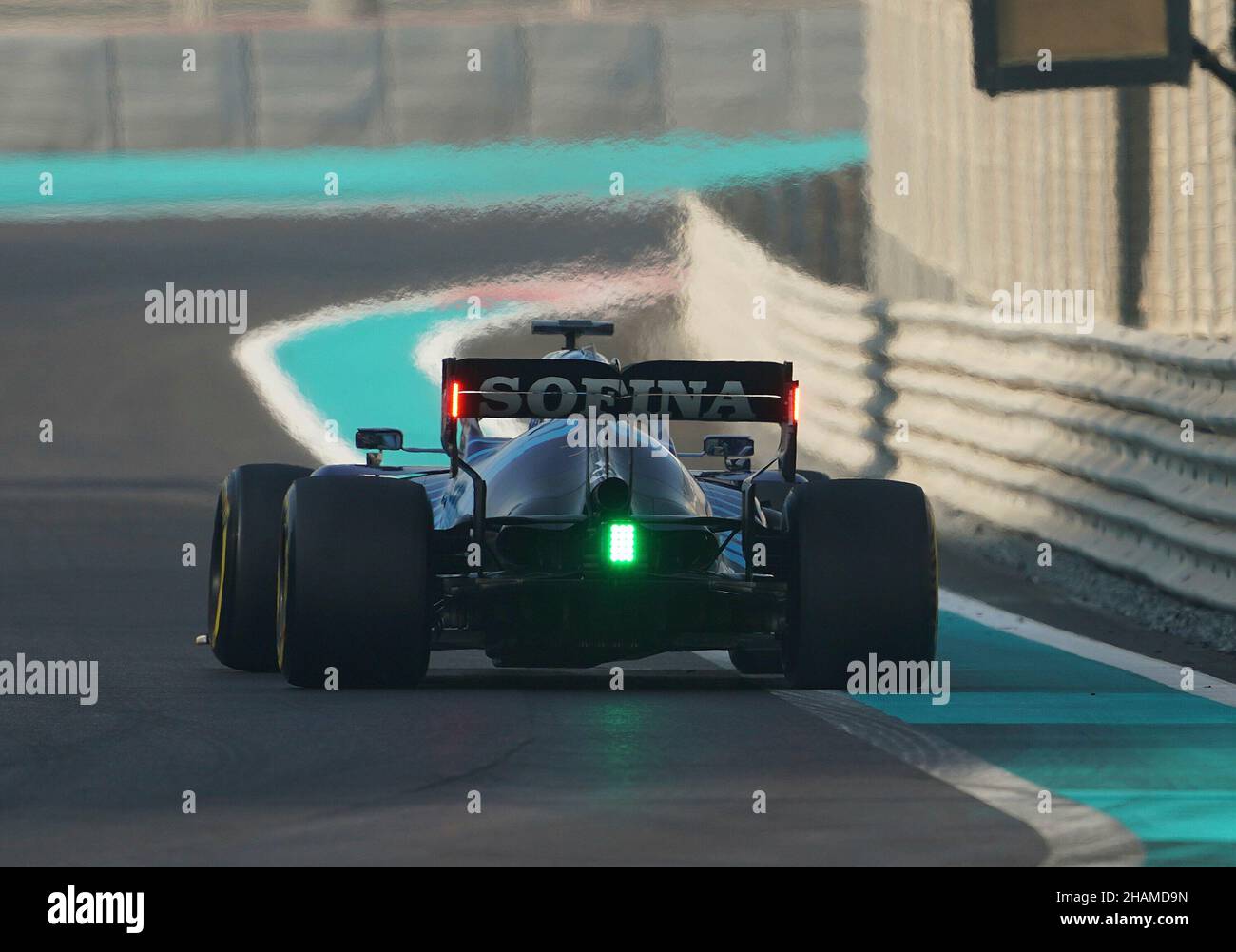 14.12.2021, Yas Marina Circuit, Abu Dhabi, Formel-1-Testfahrten, im Bild Logan Sargeant (USA), Williams Racing Stockfoto