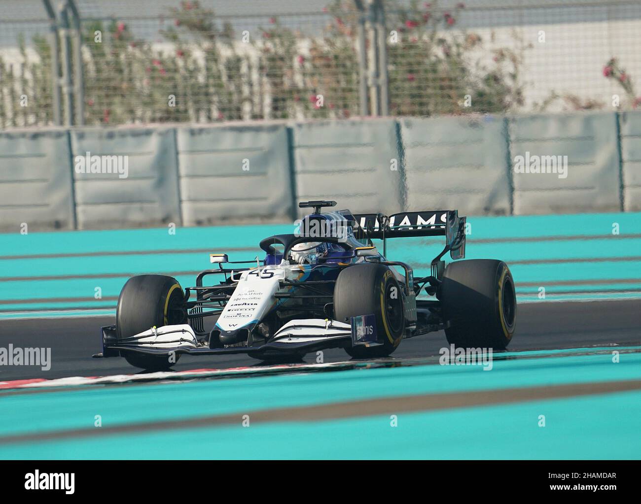 14.12.2021, Yas Marina Circuit, Abu Dhabi, Formel-1-Testfahrten, im Bild Logan Sargeant (USA), Williams Racing Stockfoto