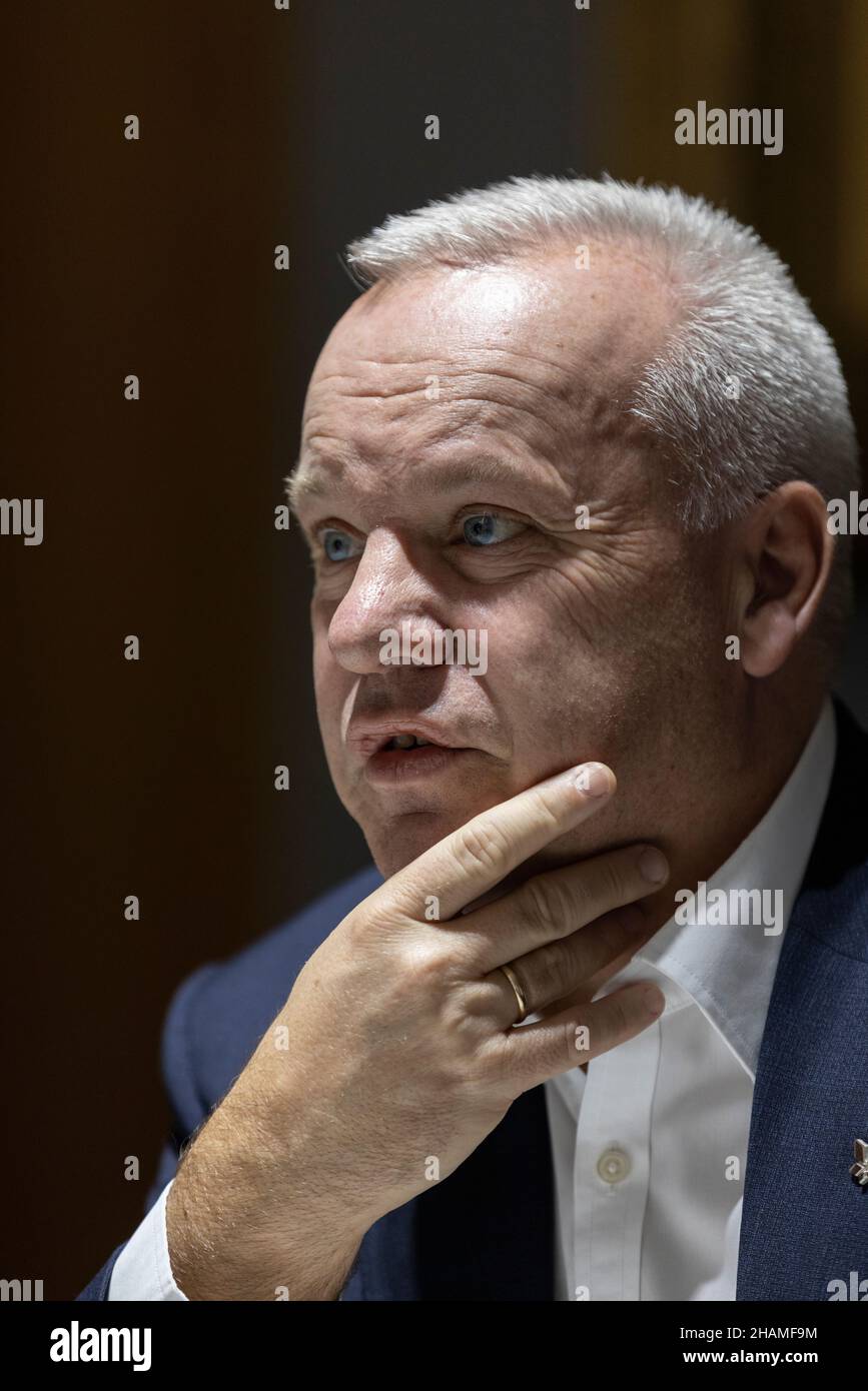 CEO anders Opedal von Norwegens größtem Energieversorger besucht das Gebiet im Hafen von Tyne und wird zum Stützpunkt des weltweit größten Offshore-Windparks, Großbritannien Stockfoto