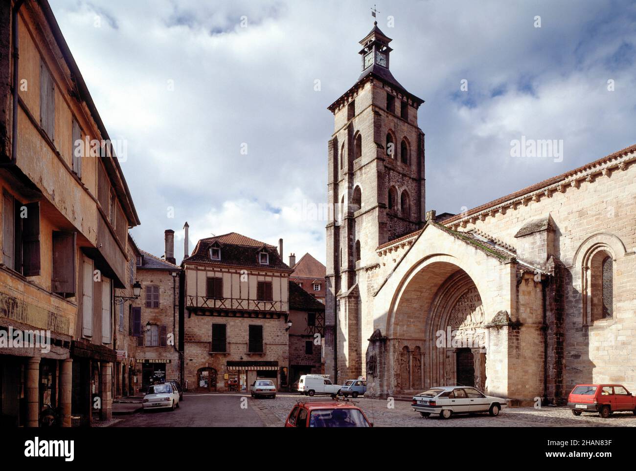 Beaulieu-sur-Dordogne, ehemalige Abteikirche St-Pierre, Südfassade , St., Sankt, Heiliger Stockfoto