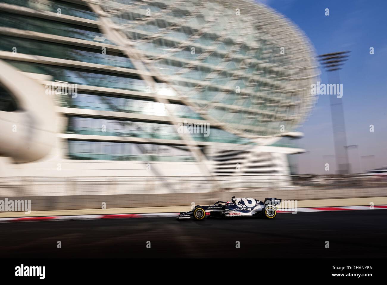 40 LAWSON Liam (nzl), Scuderia AlphaTauri Honda AT02, Aktion während der 2021 Nachsaison-Tests vom 14. Bis 15. Dezember 2021 auf dem Yas Marina Circuit, auf der Insel Yas, Abu Dhabi - Foto: Antonin Vincent/DPPI/LiveMedia Stockfoto