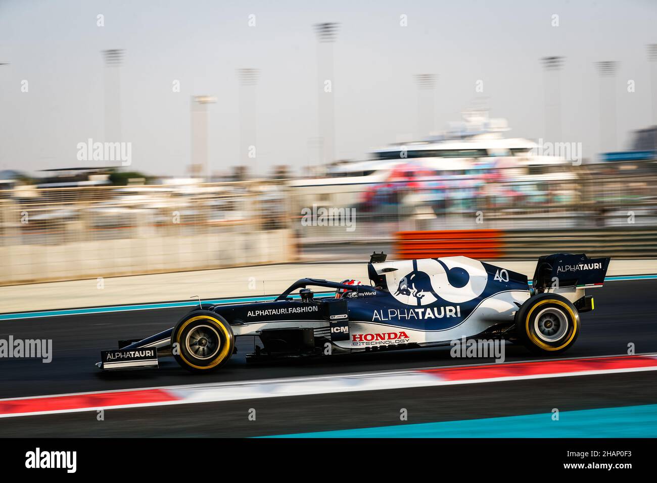 40 LAWSON Liam (nzl), Scuderia AlphaTauri Honda AT02, Aktion während der 2021 Nachsaison-Tests vom 14. Bis 15. Dezember 2021 auf dem Yas Marina Circuit, auf der Insel Yas, Abu Dhabi - Foto: Antonin Vincent/DPPI/LiveMedia Stockfoto
