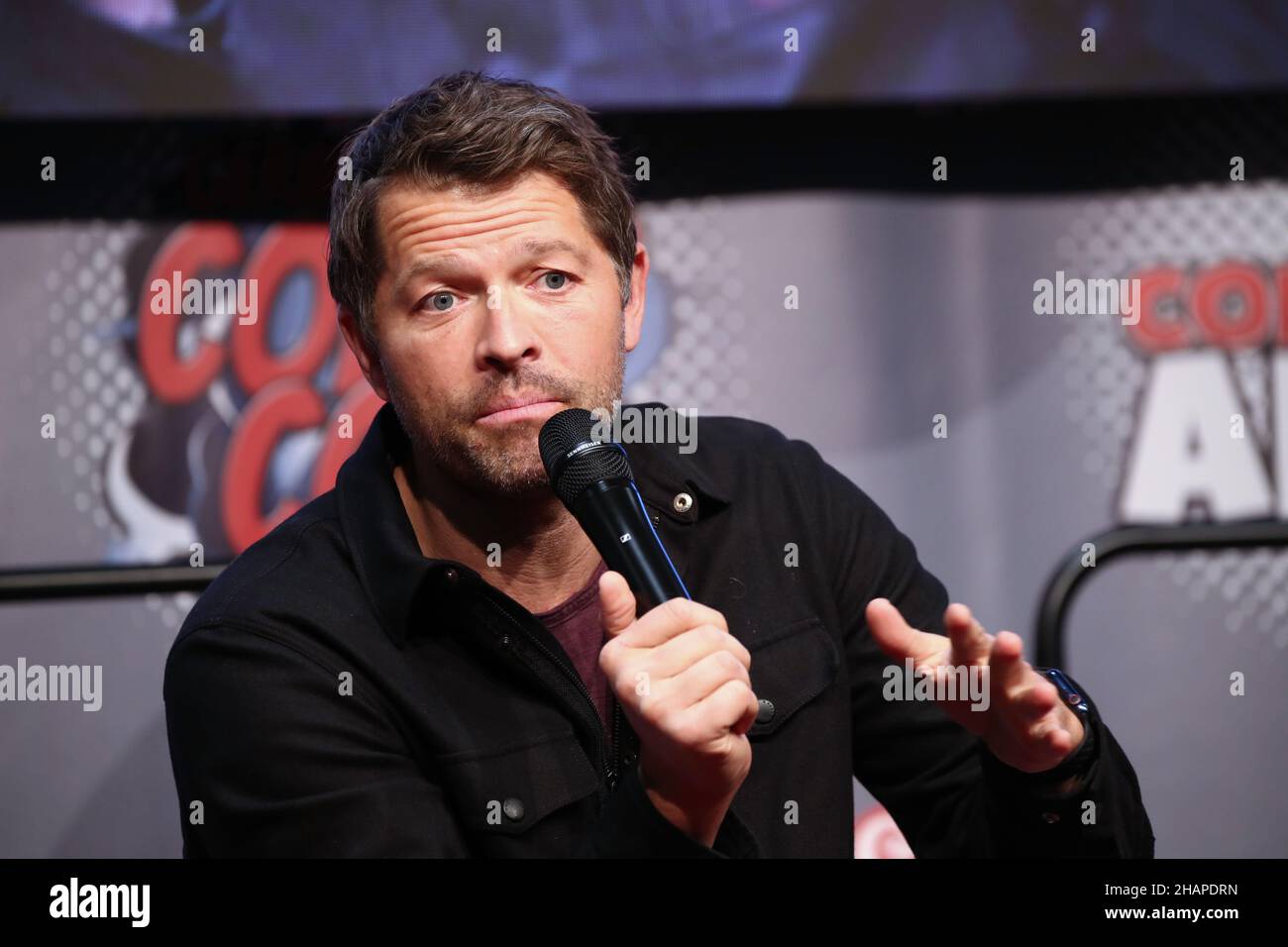 DEU, Deutschland, Dortmund, 03.12.21, Messe Dortmund Westfalenhallen, Deutsch Comic Con Dortmund 2021, Misha Collins (Supernatural) Stockfoto