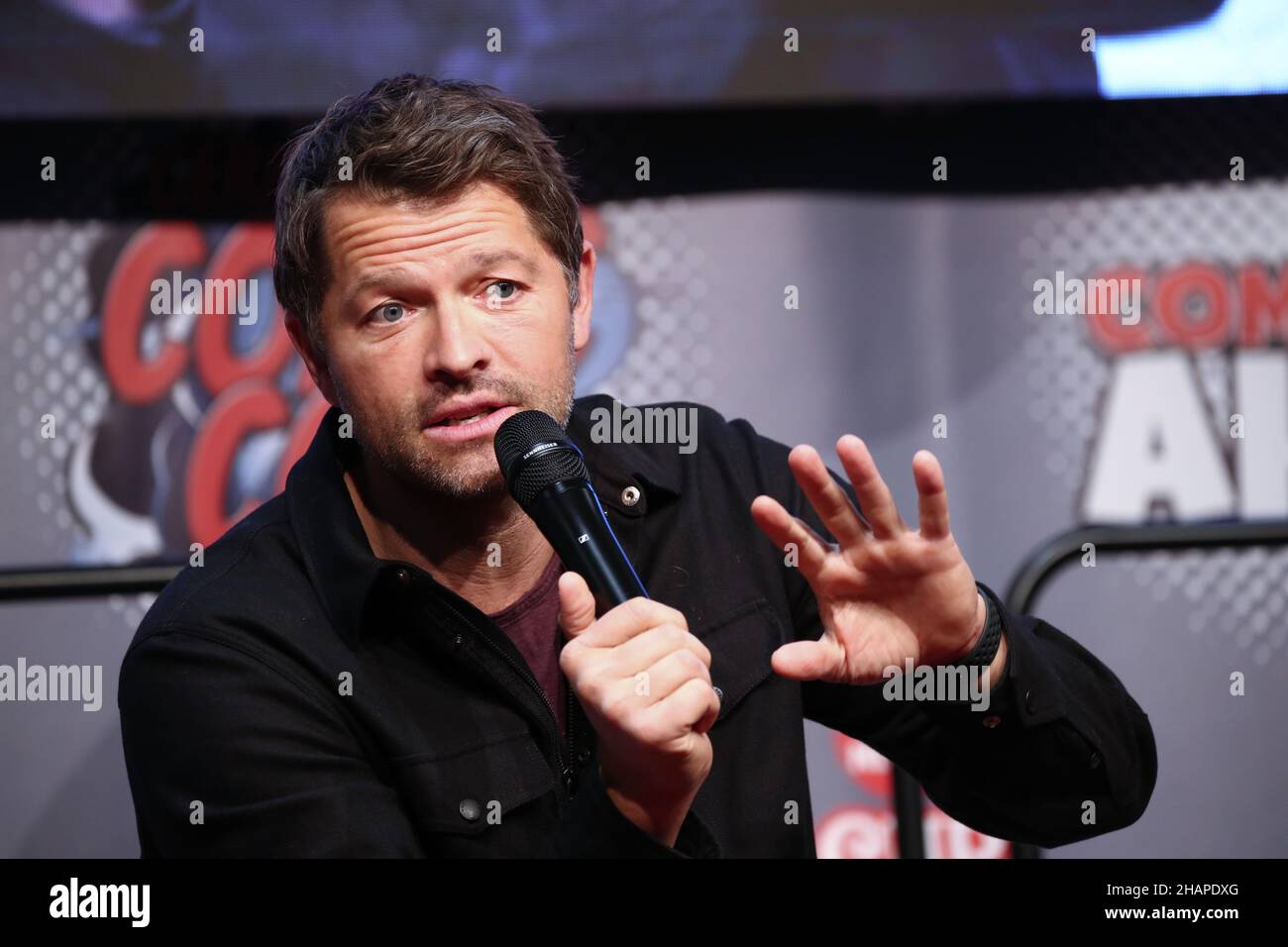 DEU, Deutschland, Dortmund, 03.12.21, Messe Dortmund Westfalenhallen, Deutsch Comic Con Dortmund 2021, Misha Collins (Supernatural) Stockfoto