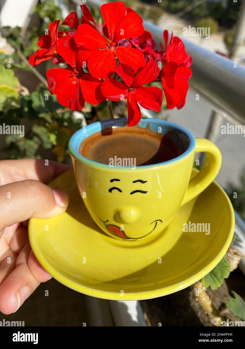 Türkisches Kaffeekonzept in der Nähe geplant Stockfoto