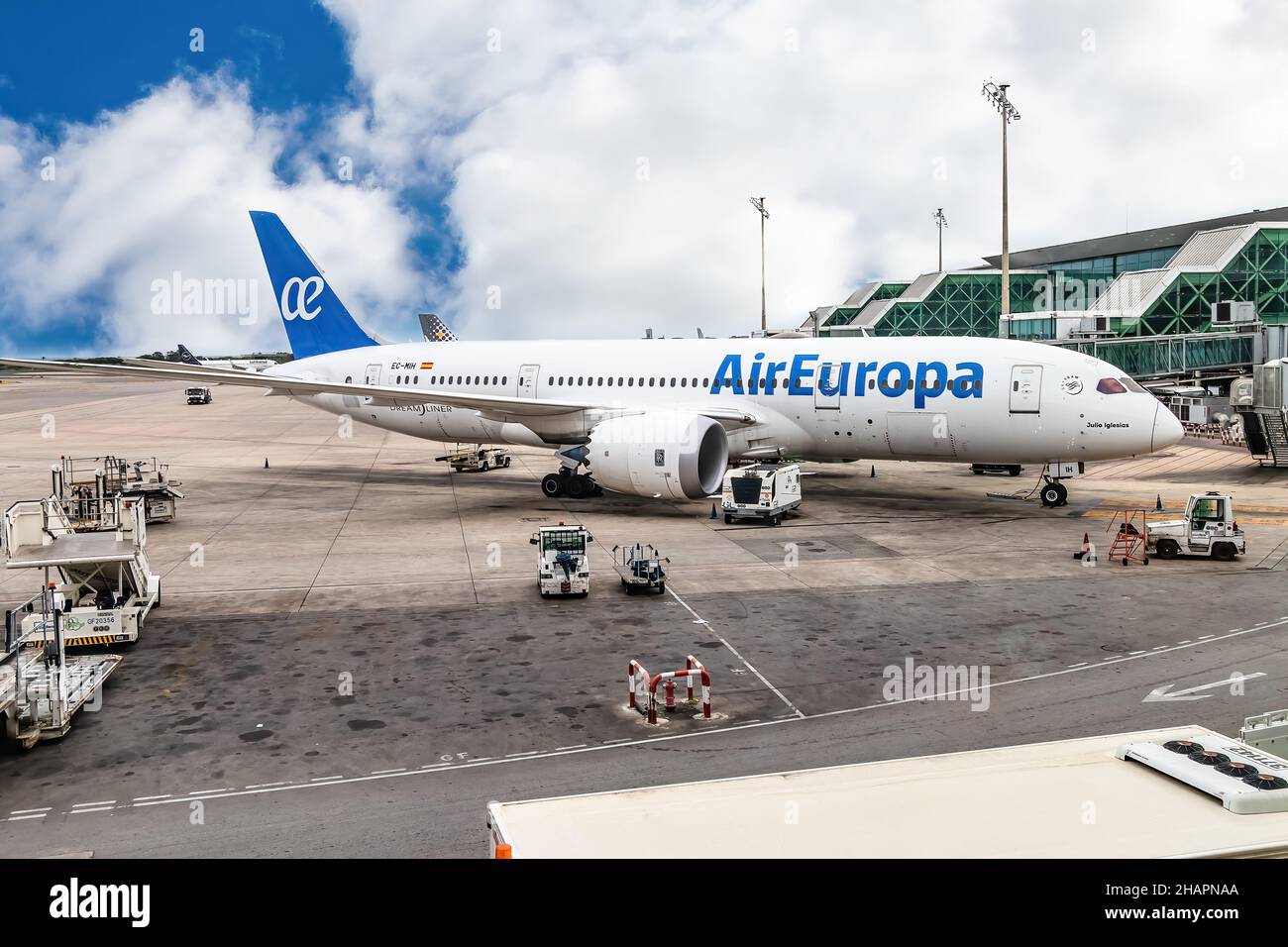 Barcelona, Spanien - 24. September 2021: EC-MIH Air Europa Boeing 787-8 Dreamliner namens Julio Iglesias bereitet sich auf den Start im Flugzeug vor Stockfoto