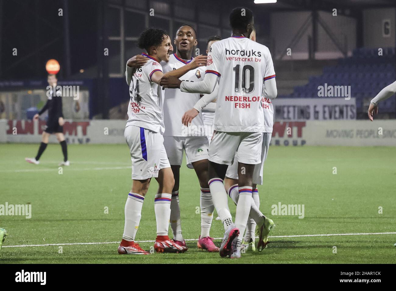 VELSEN, 14-12-2021 ,BUKO Stadion TOTO KNVB Beker , Niederländischer Fußball, Saison 2021-2022, Telstar-Spieler Yassine Zakir feierte sein Tor 1-0 während des Spiels Telstar - Spakenburg (Foto von Pro Shots/Sipa USA) *** World Rights except Austria and the Netherlands *** Stockfoto