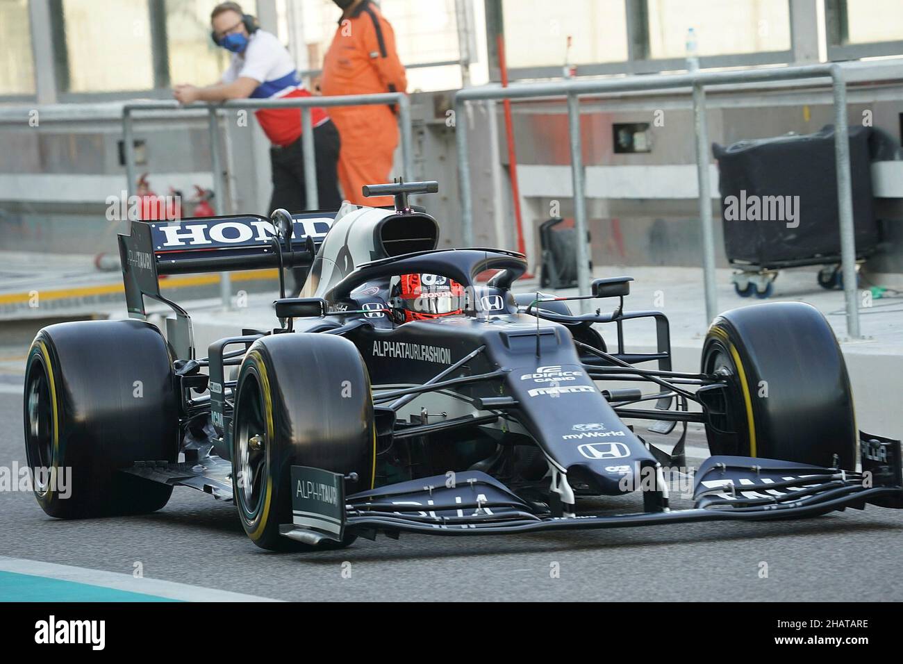 15.12.2021, Yas Marina Circuit, Abu Dhabi, Formel-1-Testfahrten, im Bild Pierre Gasly (FRA), Scuderia AlphaTauri Honda Stockfoto