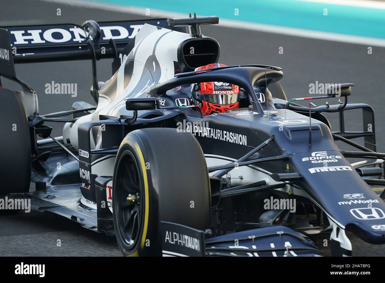 15.12.2021, Yas Marina Circuit, Abu Dhabi, Formel-1-Testfahrten, im Bild Pierre Gasly (FRA), Scuderia AlphaTauri Honda Stockfoto