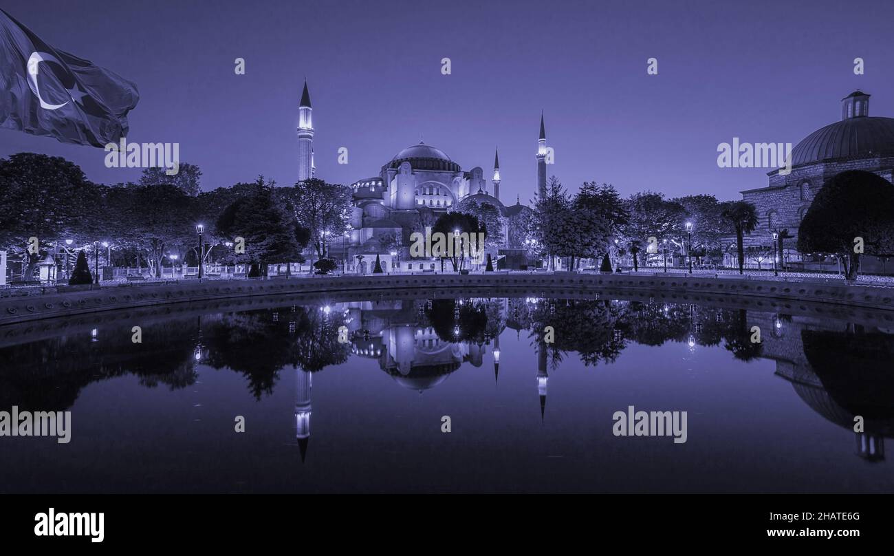 Hagia Sophia Moschee in der trendigen Farbe sehr Peri getönt Stockfoto