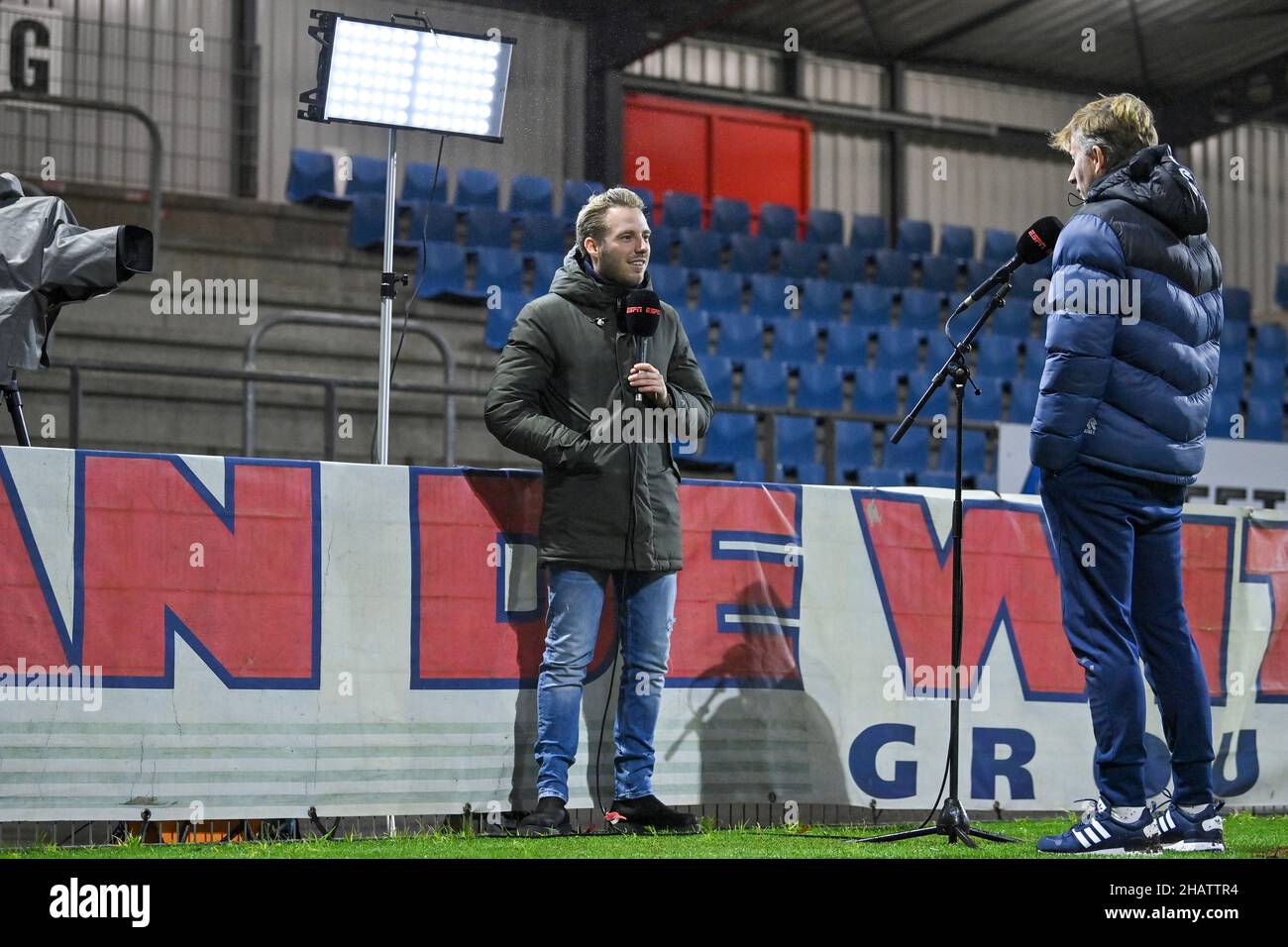 VELSEN, NIEDERLANDE - 14. DEZEMBER: Während des niederländischen TOTO-KNVB-Pokalspiel zwischen Telstar und Spakenburg im Telstar-Stadion am 14. Dezember 2021 in Velsen, Niederlande (Foto: Patrick Goosen/Orange Picches) Stockfoto