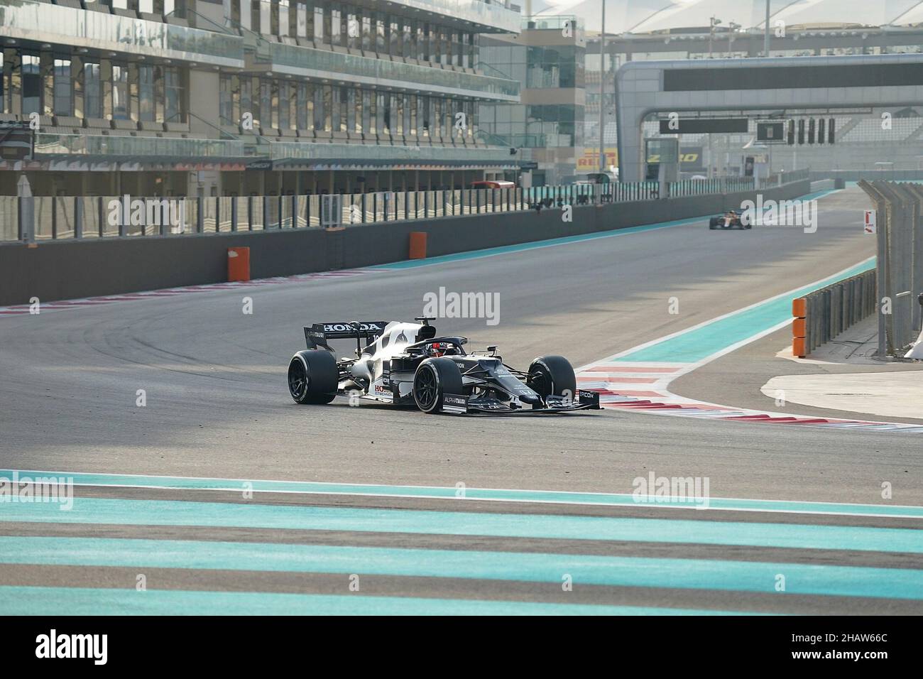 15.12.2021, Yas Marina Circuit, Abu Dhabi, Formel-1-Testfahrten, im Bild Pierre Gasly (FRA), Scuderia AlphaTauri Honda Stockfoto