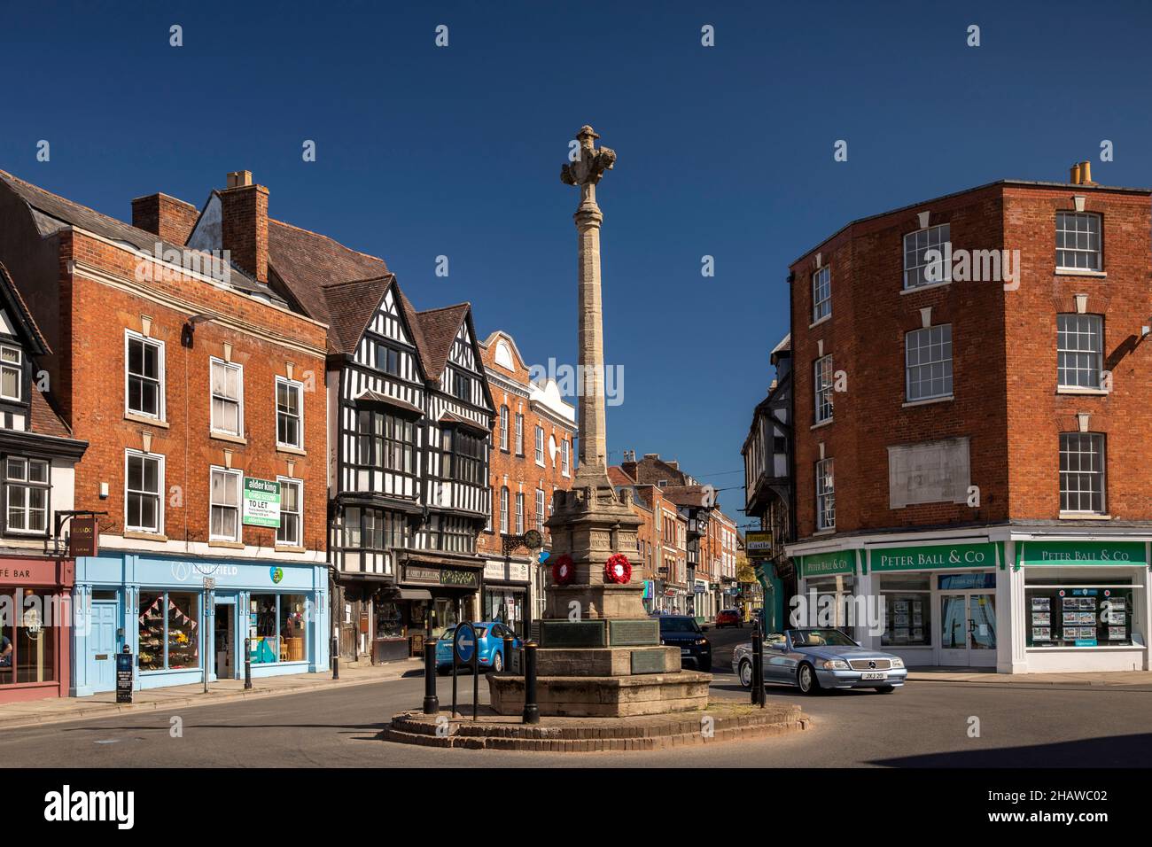 Großbritannien, England, Gloucestershire, Tewkesbury, war Memorial an der Kreuzung von High, Church und Barton Street Stockfoto