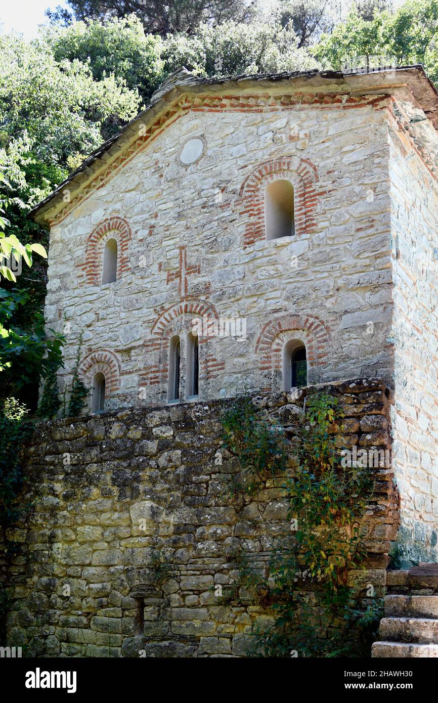 Griechenland, Ioannina, Teil des mittelalterlichen Klosters Prodomou auf der winzigen Insel im See Pamvotida, wo der osmanische Gouverneur Ali Pascha ermordet wurde Stockfoto