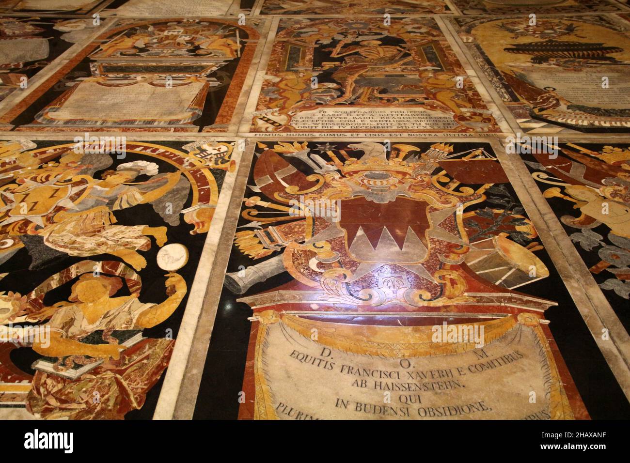 Innenansicht der prunkvollen St. John’s Co-Cathedral in Valletta, Malta Stockfoto