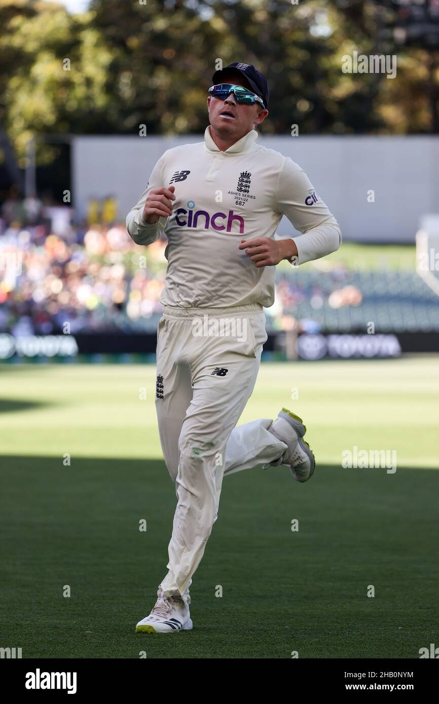 Adelaide, Australien. 16th Dez 2021. Ollie Pope von England beim zweiten Testspiel in der Ashes-Serie zwischen Australien und England. Quelle: Peter Mundy/Speed Media/Alamy Live News Stockfoto