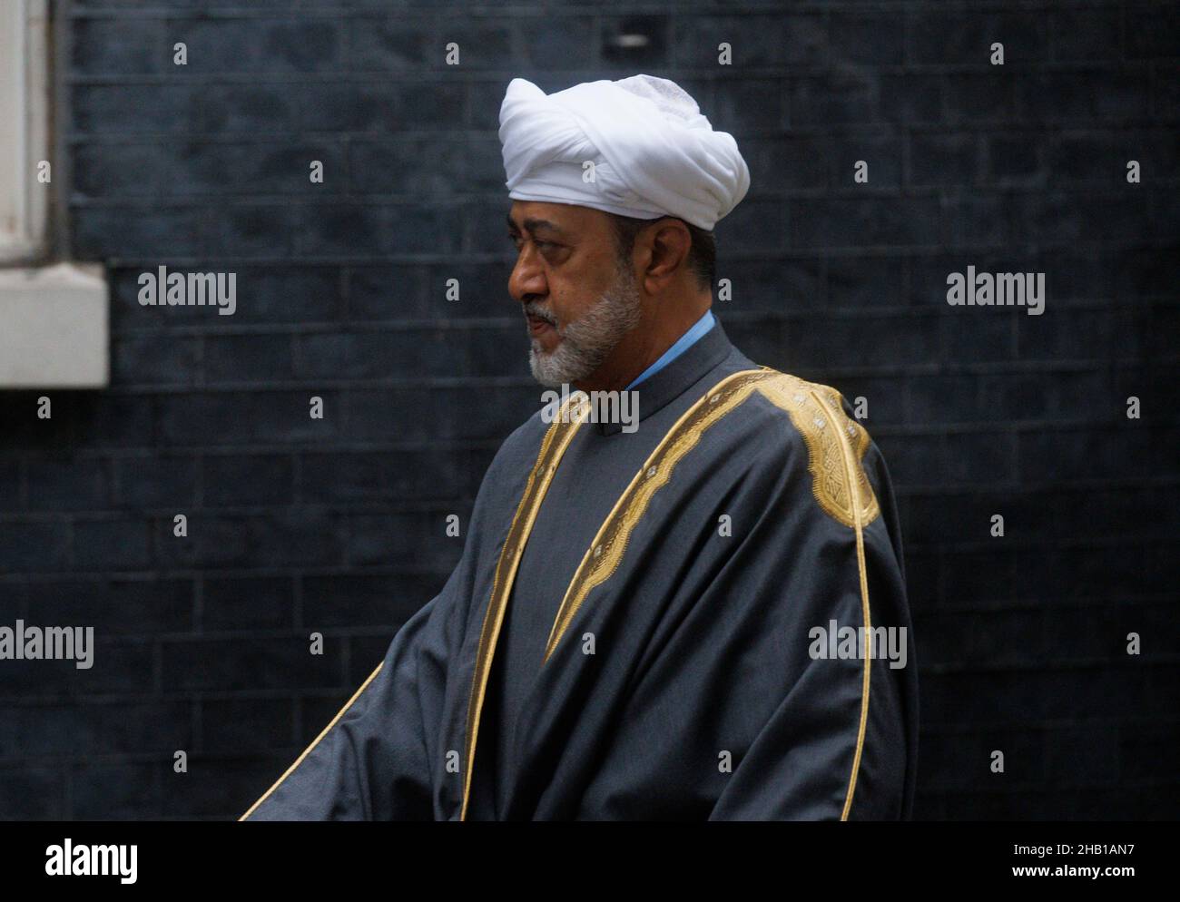London, Großbritannien. 16th Dez 2021. Der Sultan von Oman, Haitham bin Tarik, besucht die Downing Street 10. Quelle: Tommy London/Alamy Live News Stockfoto