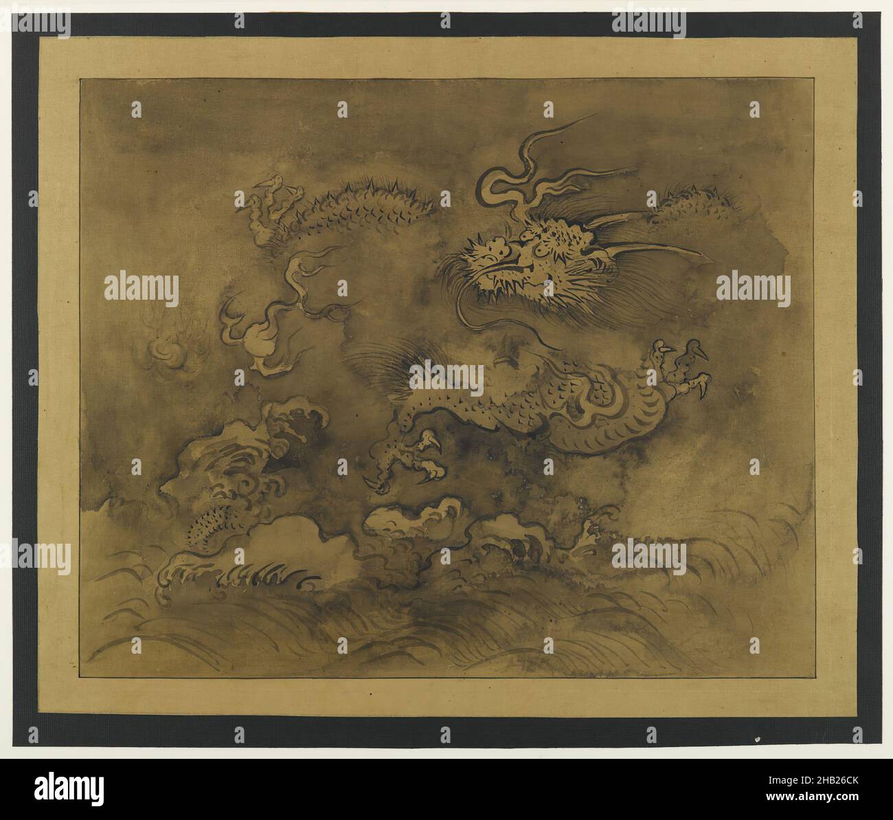 Drache, Wolken und Wellen, Tinte auf Hanftuch, Korea, 16th-17th Jahrhundert, Joseon-Dynastie, 11 3/4 x 13 1/2 Zoll, 29,8 x 34,3 cm, Wolken, Drache, Joseon, Korea, Koreanisch, Regen, Wellen Stockfoto