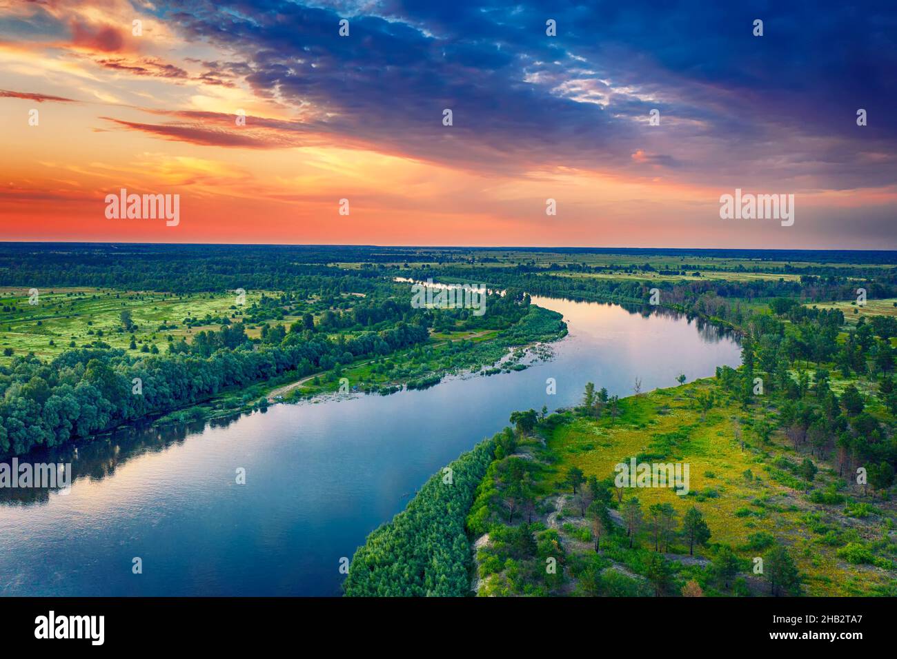 Ländliche Sommer Sonnenuntergang Stockfoto