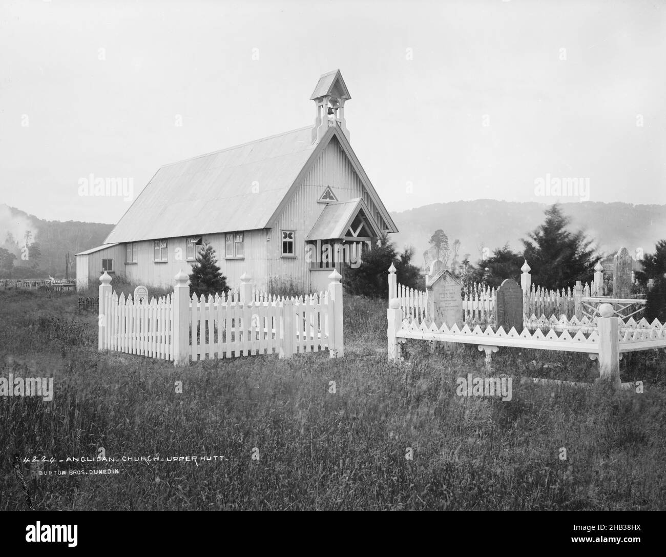 Anglikanische Kirche, Upper Hutt, Burton Brothers Studio, Fotostudio, Neuseeland, Schwarzweiß-Fotografie Stockfoto