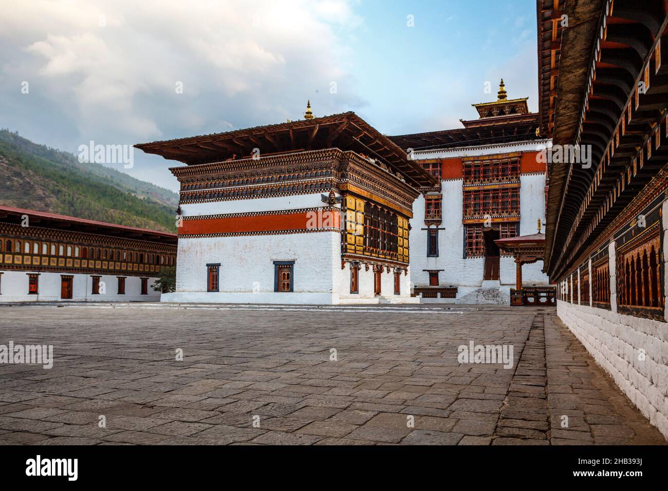 Außenansicht des Trashi Chhoe Dzong Klosters in Thimphu, Bhutan, Asien Stockfoto