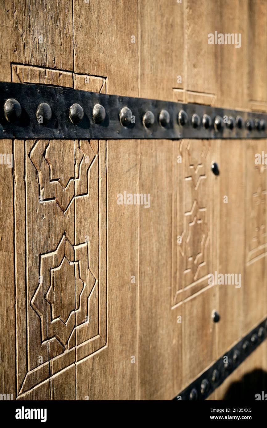 Schöne Aufnahme der Mauer des Qasr Al Muwaiji Fort in Al Ain Stockfoto