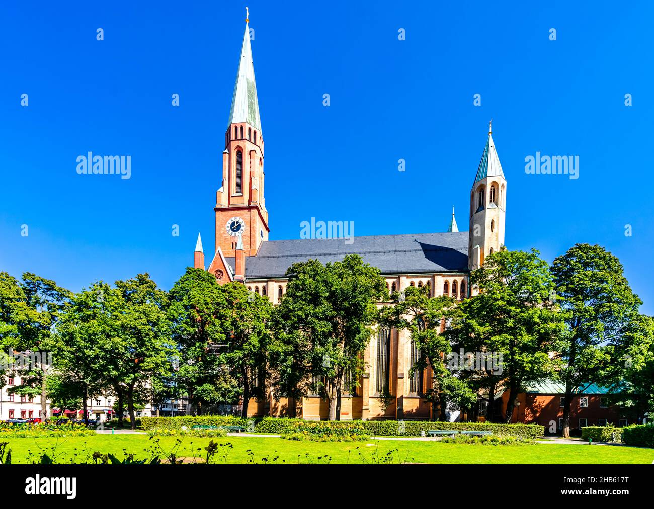 Die Kirche St. Johann des Täufers ist eine römisch-katholische Kirche im Münchner Stadtteil Haidhausen. Stockfoto