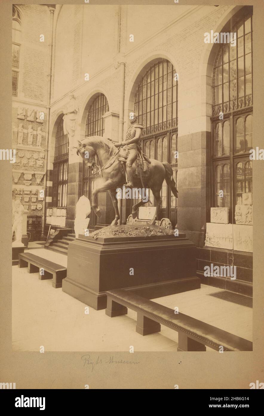 Modell der Reiterstatue von König Wilhelm II., anonym, c. 1875 - c. 1900, Karton, Albumin-Print, Höhe 401 mm × Breite 278 mm Stockfoto