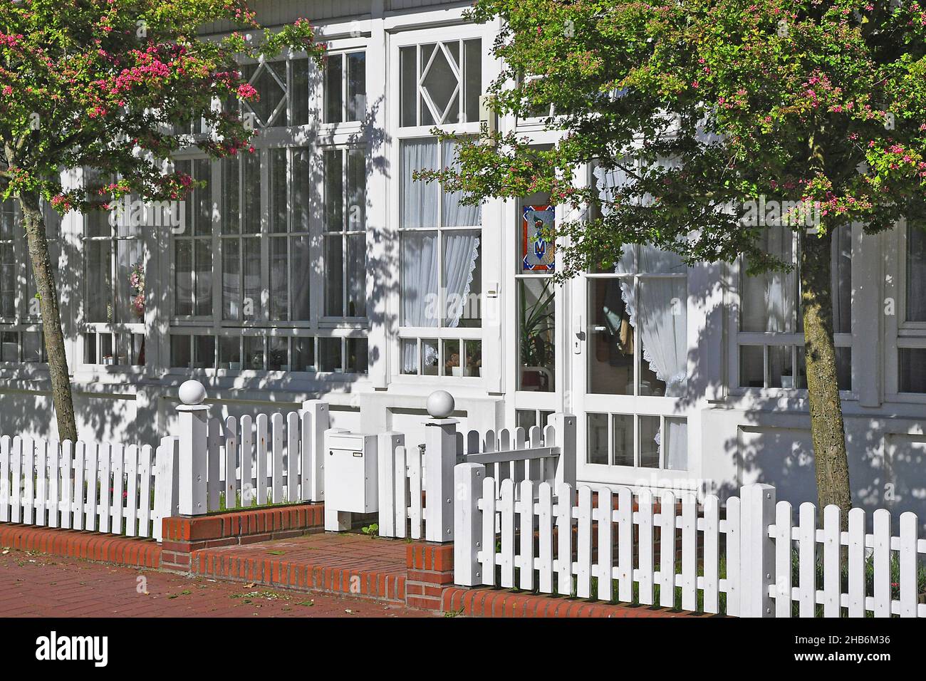 Typisches friesisches Haus auf Norderney, Detail, Deutschland, Niedersachsen, Norderney Stockfoto