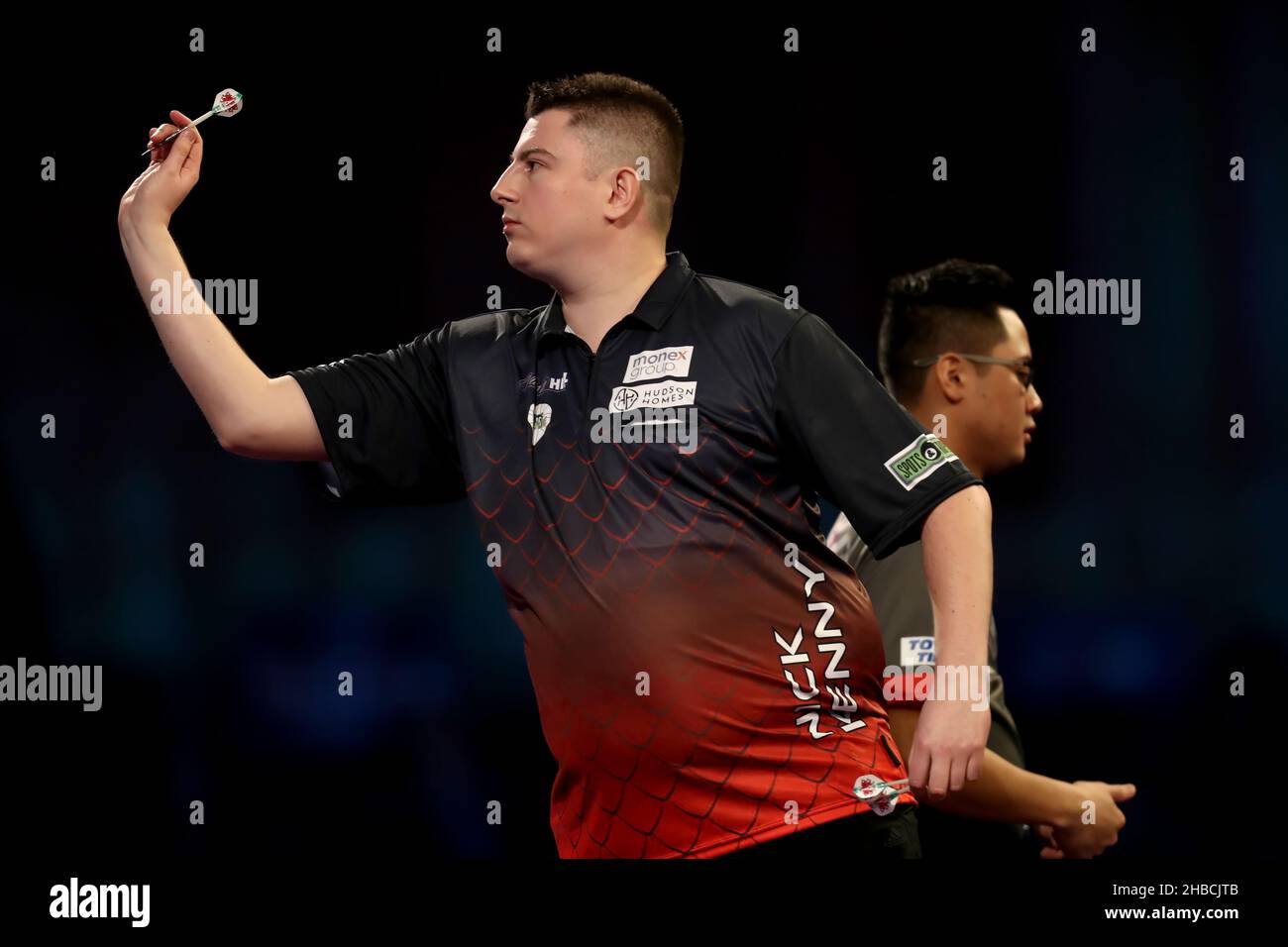 London, Großbritannien. 18th. Dezember 2021; Alexandra Palace, London, England: The William Hill World Darts Tournament; Nick Kenny im Einsatz gegen Rowby-John Rodriguez Credit: Action Plus Sports Images/Alamy Live News Stockfoto